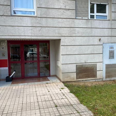 Super T2 Avec Piscine Lyon 3Eme Διαμέρισμα Εξωτερικό φωτογραφία